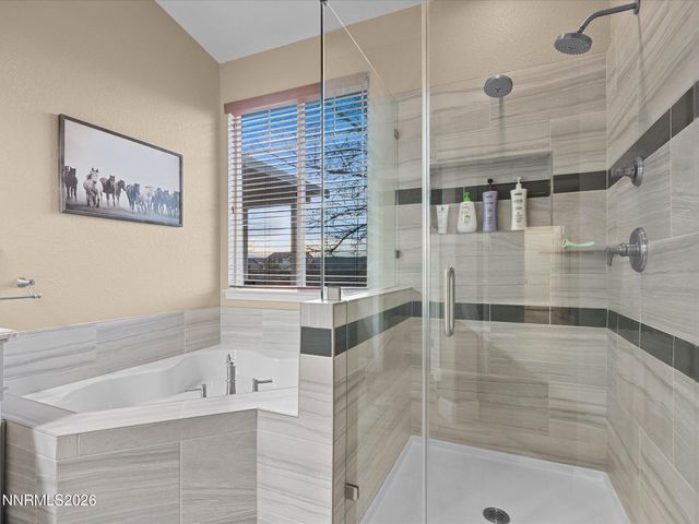 7425 Ash Peak Drive, Sparks, NV 89436