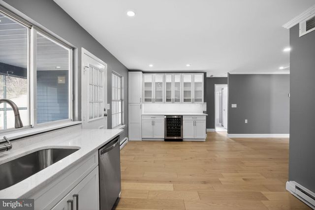 19 STAMFORD PL, Southampton, NJ 08088