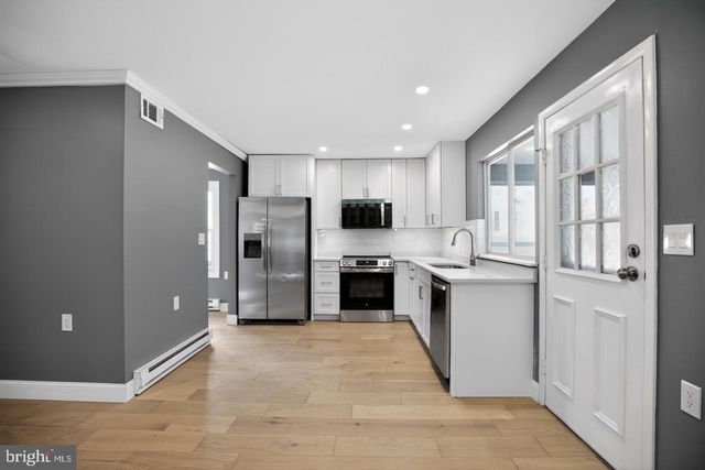 19 STAMFORD PL, Southampton, NJ 08088