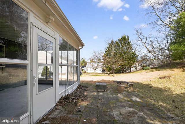 19 STAMFORD PL, Southampton, NJ 08088