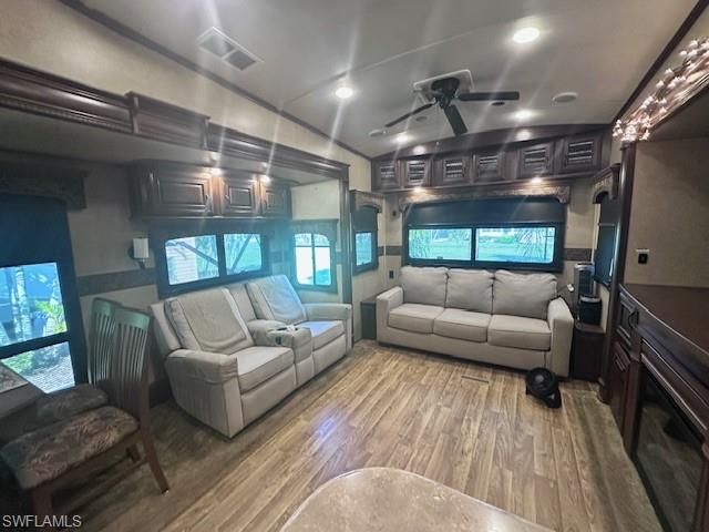 1687 Diamond Lake CIR, Naples, FL 34114