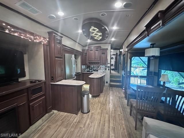 1687 Diamond Lake CIR, Naples, FL 34114