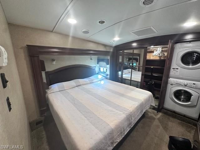 1687 Diamond Lake CIR, Naples, FL 34114