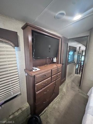 1687 Diamond Lake CIR, Naples, FL 34114