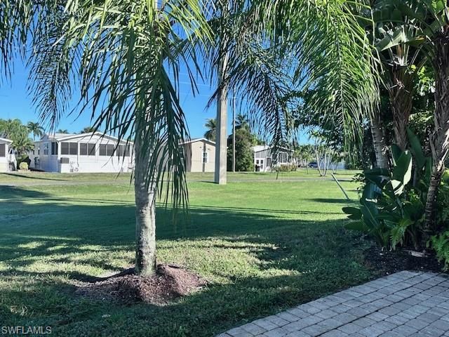 1687 Diamond Lake CIR, Naples, FL 34114