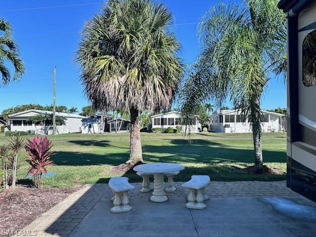 1687 Diamond Lake CIR, NAPLES, FL 34114 — photo 5