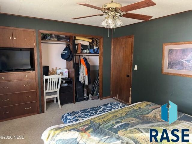 556 N Lake Dr Drive, Watertown, SD 57201