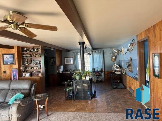 556 N Lake Dr Drive, Watertown, SD 57201