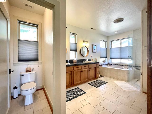 18288 Lambert Lake Road, Sonora, CA 95370