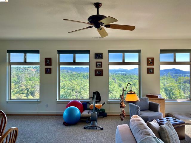 18288 Lambert Lake Road, Sonora, CA 95370