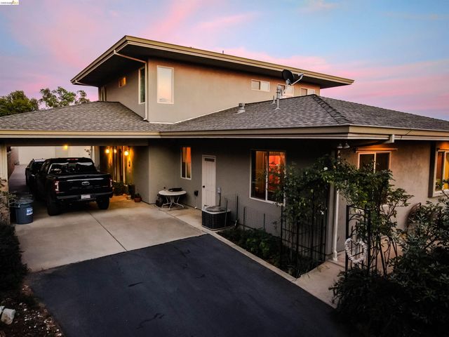 18288 Lambert Lake Road, Sonora, CA 95370