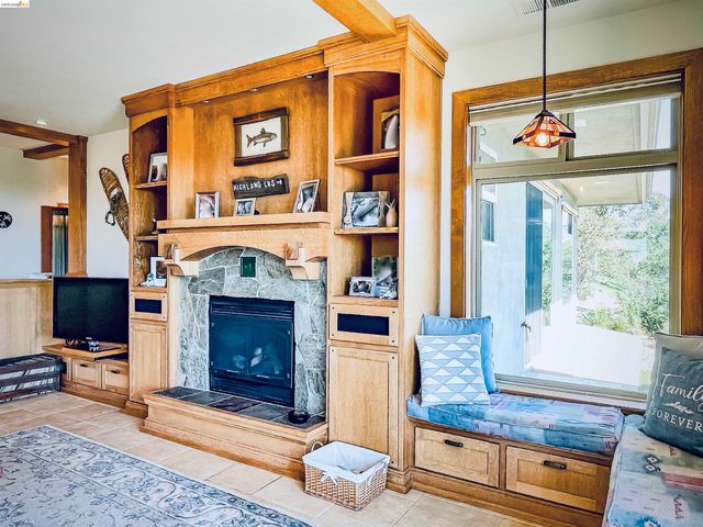 18288 Lambert Lake Road, Sonora, CA 95370