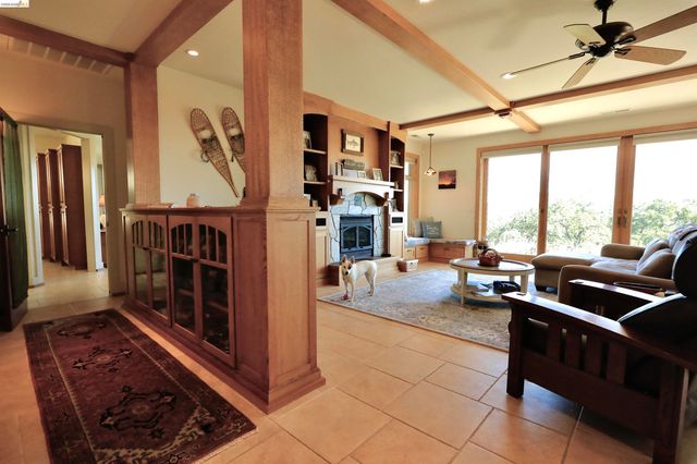 18288 Lambert Lake Road, Sonora, CA 95370