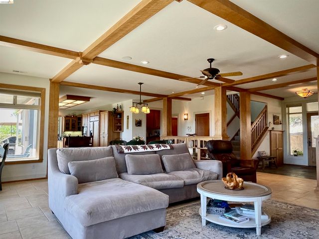 18288 Lambert Lake Road, Sonora, CA 95370