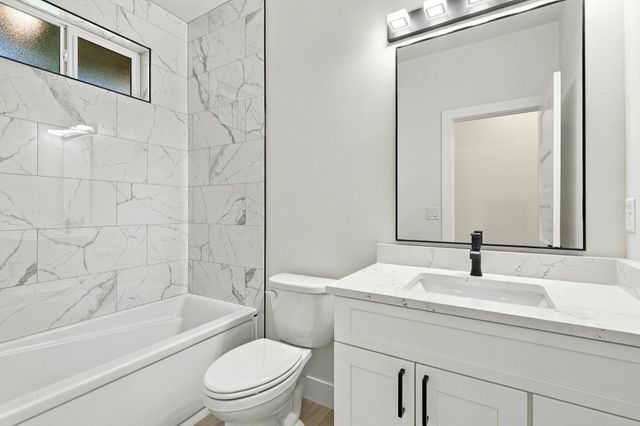 9910 E Springfield Ln, Spokane Valley, WA 99206