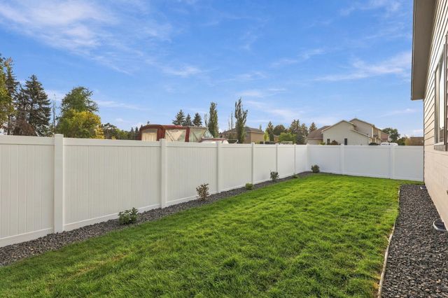 9910 E Springfield Ln, Spokane Valley, WA 99206