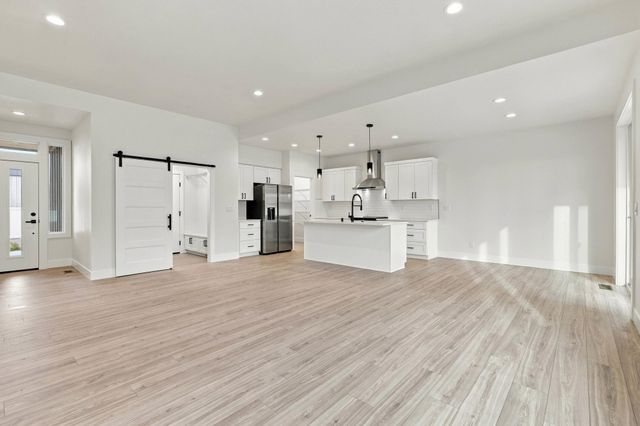 9910 E Springfield Ln, Spokane Valley, WA 99206