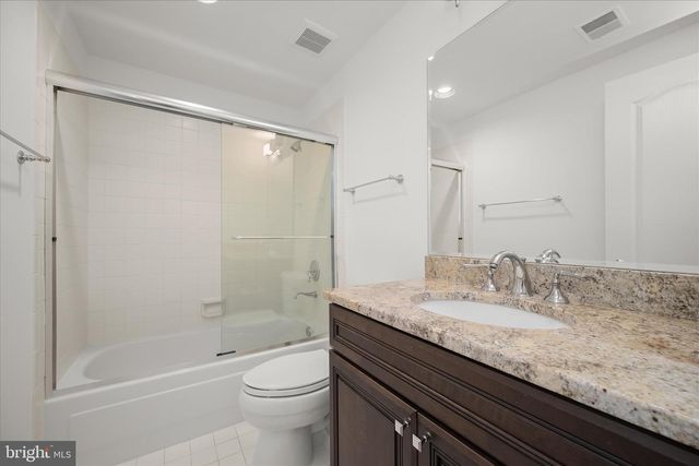 9848 AVENEL FARM DR, Potomac, MD 20854