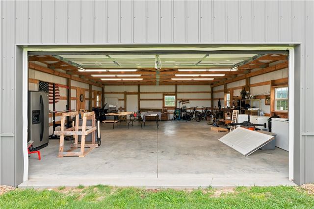 10990 Pickett Ridge Road, Prairie Grove, AR 72753