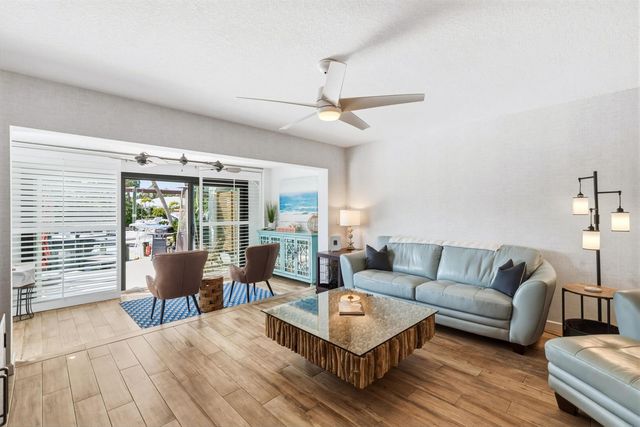 2359 Treasure Isle Drive 34, Palm Beach Gardens, FL 33410
