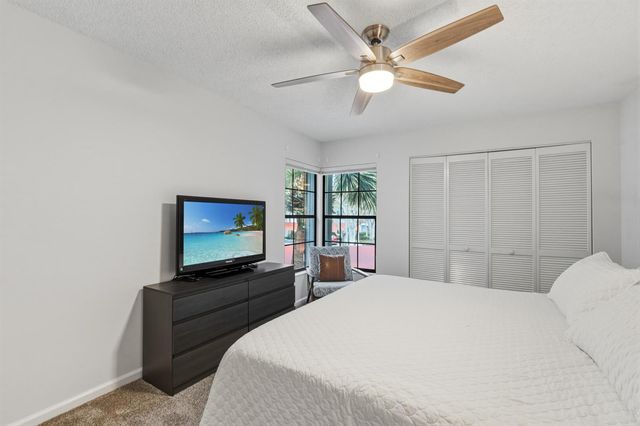 2359 Treasure Isle Drive 34, Palm Beach Gardens, FL 33410