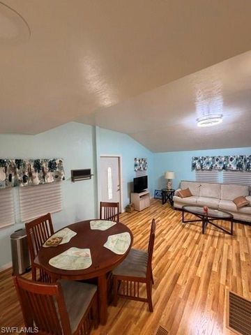 11751 Oakdale DR, Fort Myers, FL 33908