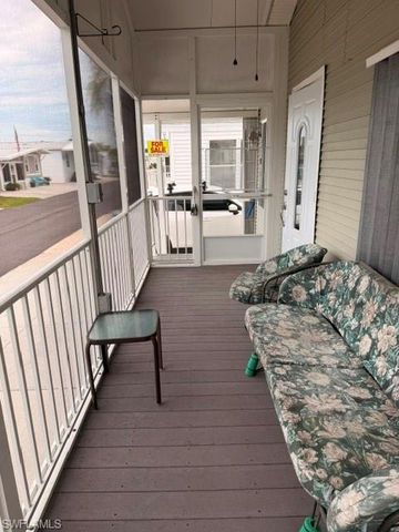 11751 Oakdale DR, Fort Myers, FL 33908