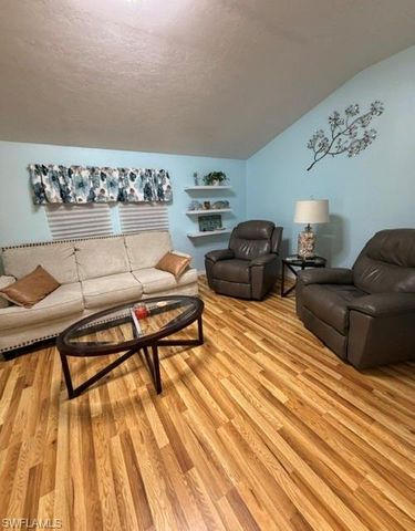 11751 Oakdale DR, Fort Myers, FL 33908