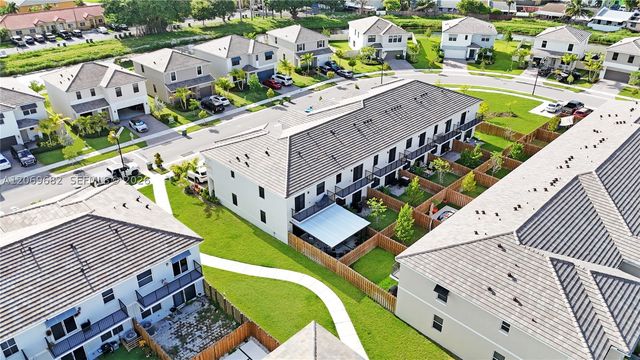 179 NE 13th Cir 179, Homestead, FL 33033