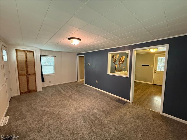 3785 S Cleveland Massillon Road, Norton, OH 44203