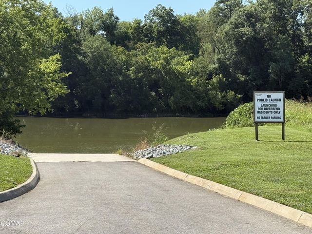 2025 Farm Boulevard, Sevierville, TN 37876