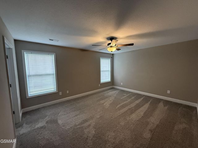 2025 Farm Boulevard, Sevierville, TN 37876