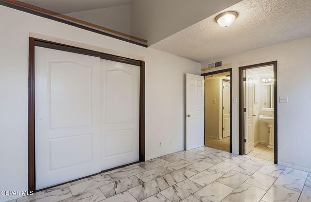 1848 Polly Harris Drive, El Paso, TX 79936