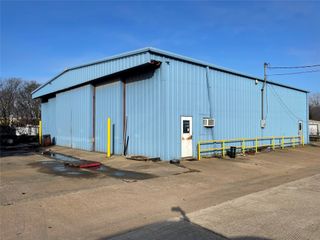 575 Proffitt Street B, Midlothian, TX 76065