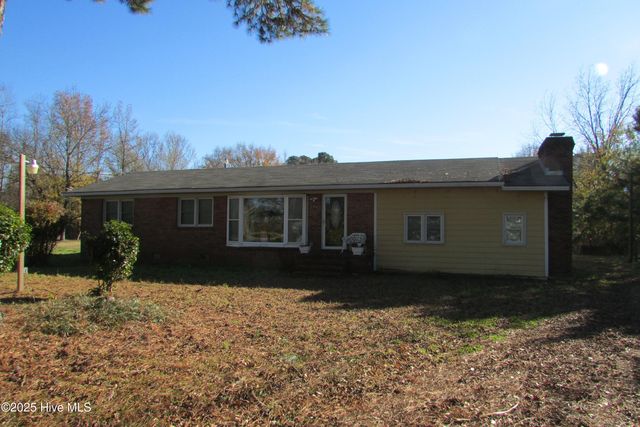 291 Community Road, Warsaw, NC 28398
