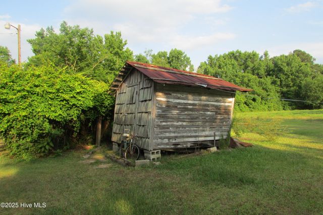 291 Community Road, Warsaw, NC 28398