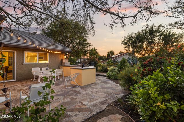 121 Windsong Street, Thousand Oaks, CA 91360