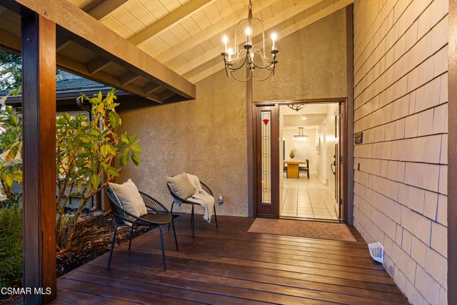 121 Windsong Street, Thousand Oaks, CA 91360