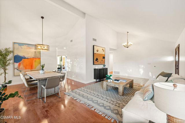 121 Windsong Street, Thousand Oaks, CA 91360