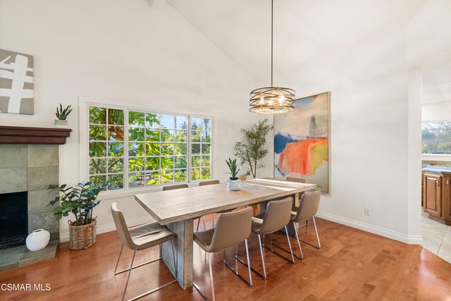 121 Windsong Street, Thousand Oaks, CA 91360