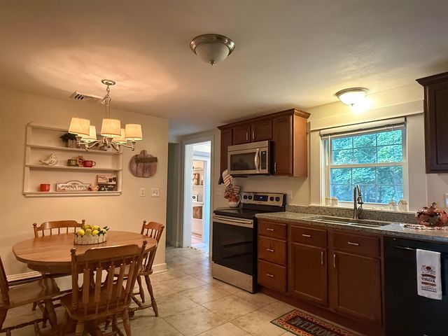 40 Atherton Avenue, Nashua, NH 03064