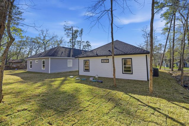 18434 Fannin Road, Willis, TX 77378