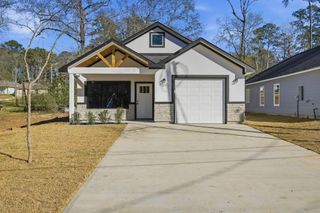 18434 Fannin Road, Willis, TX 77378