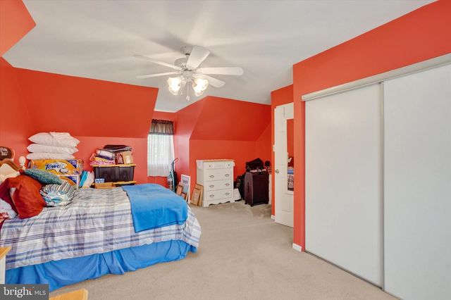 140 HERSHEY CIR, Stewartstown, PA 17363