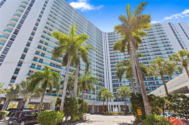 100 Bayview Dr 307, Sunny Isles Beach, FL 33160