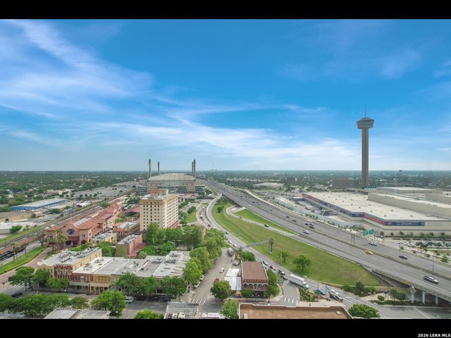 215 Center St Apt 607, San Antonio, TX 78202