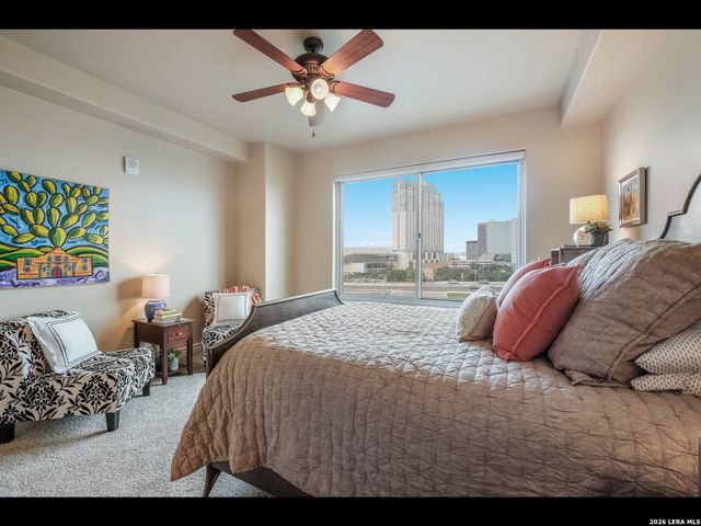 215 Center St Apt 607, San Antonio, TX 78202