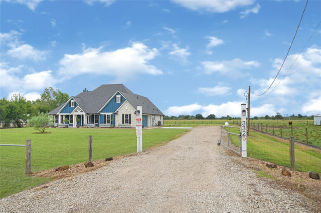 3325 County Road 160, Alvin, TX 77511