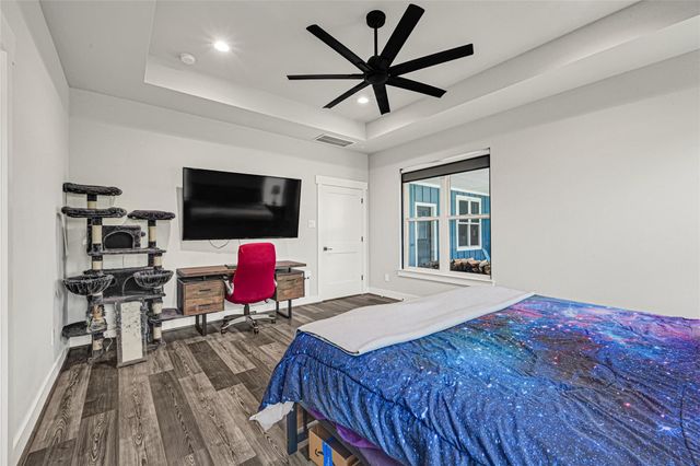3325 County Road 160, Alvin, TX 77511