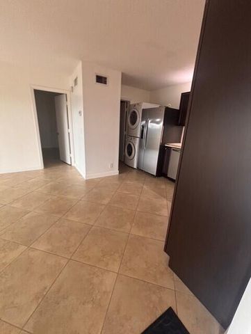 203 Foxtail Drive C1, Greenacres, FL 33415